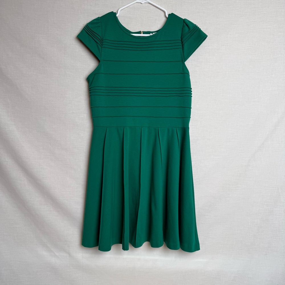 Elle Women’s Green Fit & Flare Dress Size 12 Cap Sleeve Party Cocktail